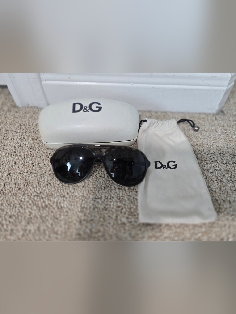 D&G Brown 8078 Aviator Sunglasses with White Case & Pouch